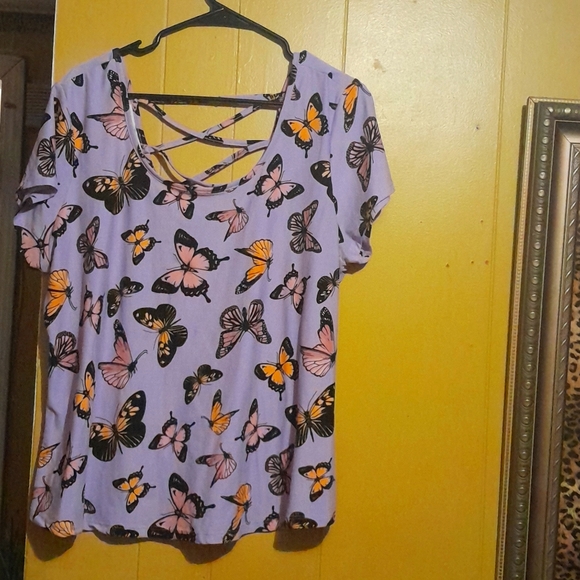 jolie & joy Tops - Jolie & Joy butterfly top